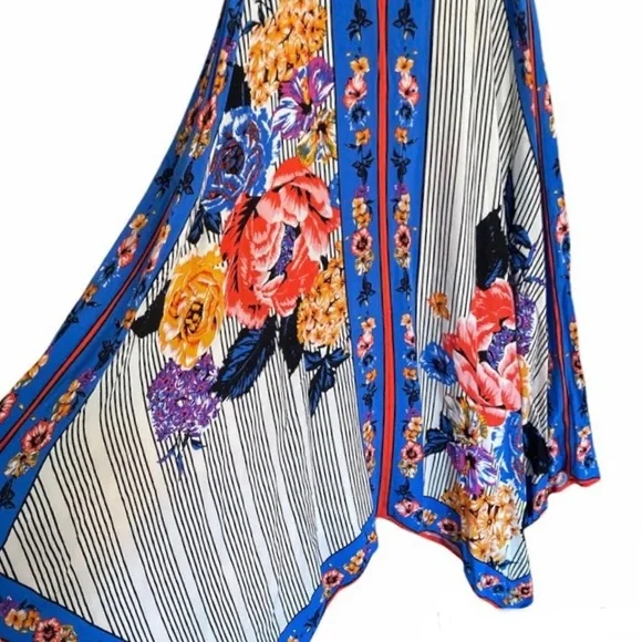 Floral/Striped Print Midi- Dress - Picture 3 of 6